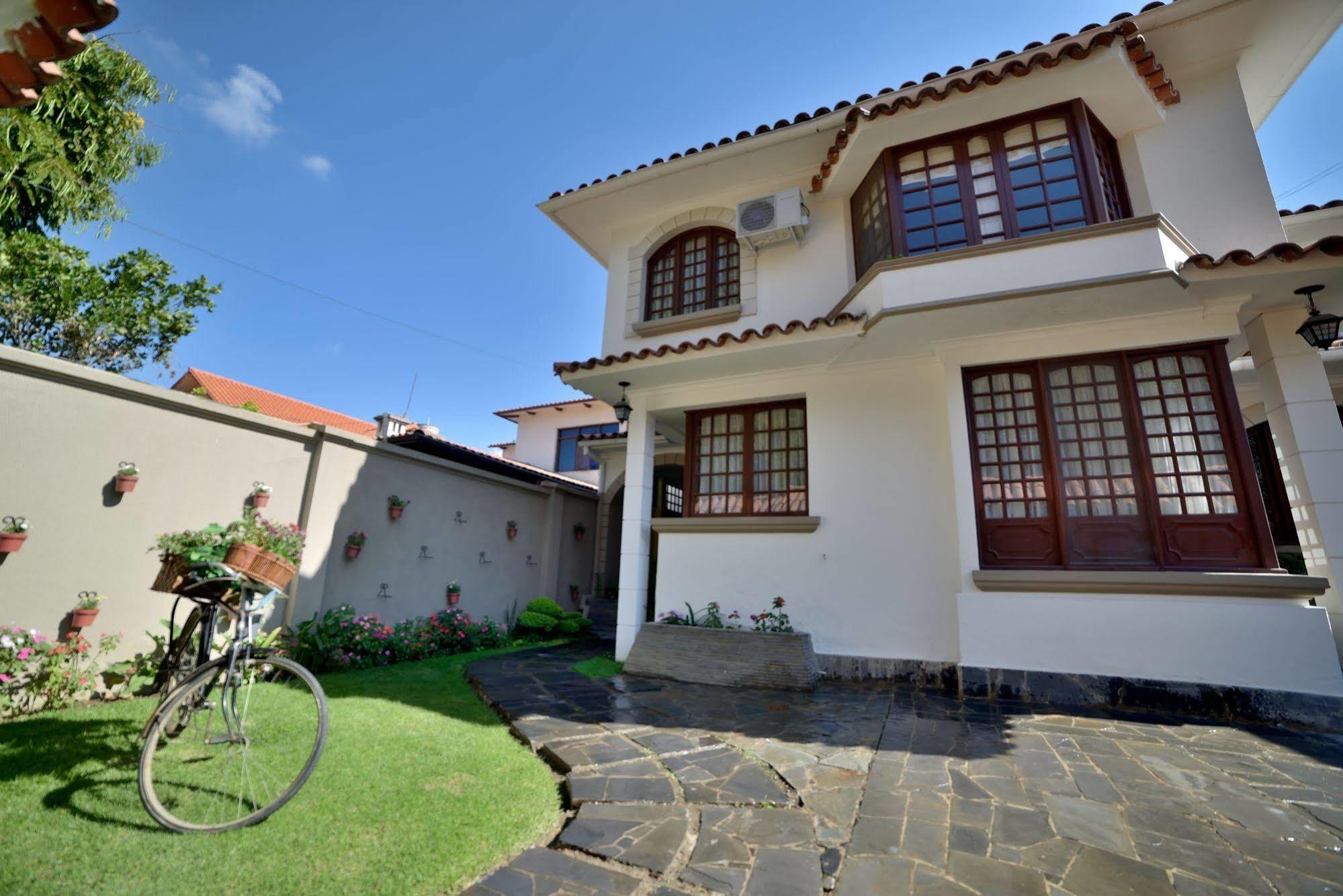 La Tua Casa Hotel Boutique Cochabamba Exterior foto
